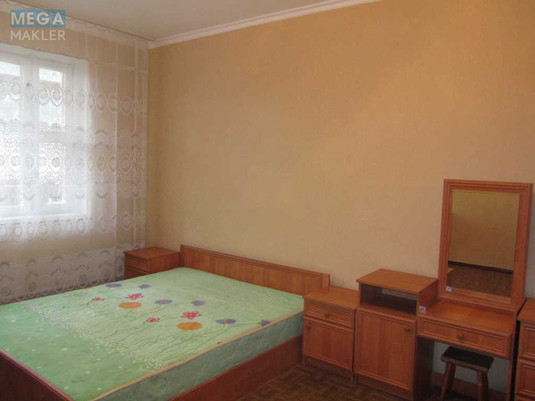 Оренда 1 кімнатної квартири, <a class="location-link" href="/kiev/" title="Недвижимость Київ">Київ</a>, <a class="location-link" href="/kiev/darnickij/" title="Недвижимость Дарницький район">Дарницький р-н</a>, Сортировочная ул., 2 (изображение 9)