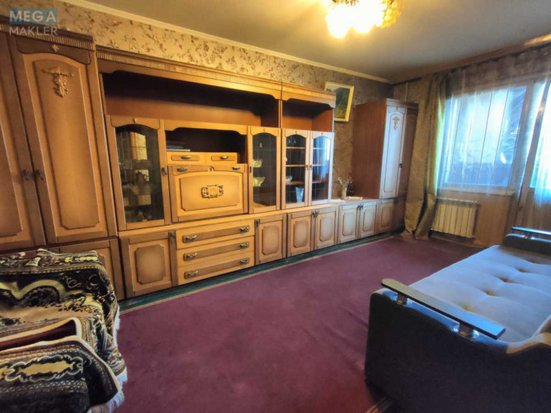 Оренда 2 кімнатної квартири, <a class="location-link" href="/kiev/" title="Недвижимость Київ">Київ</a>, <a class="location-link" href="/kiev/podolskij/" title="Недвижимость Подільський район">Подільський р-н</a>, Захарівська вул., 1 (изображение 8)