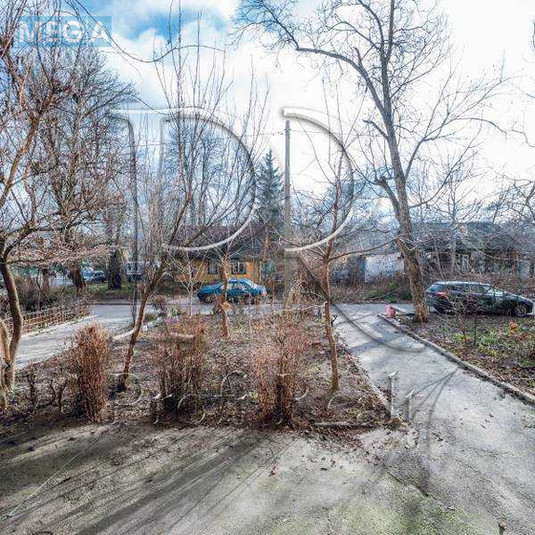 Продаж 2 кімнатної квартири (56/34/8), 1 пов. 5 пов. будинку, <a class="location-link" href="/kiev/" title="Недвижимость Київ">Київ</a>, <a class="location-link" href="/kiev/goloseevskij/" title="Недвижимость Голосіївський район">Голосіївський р-н</a>, Науки проспект, 42/1 (изображение 12)