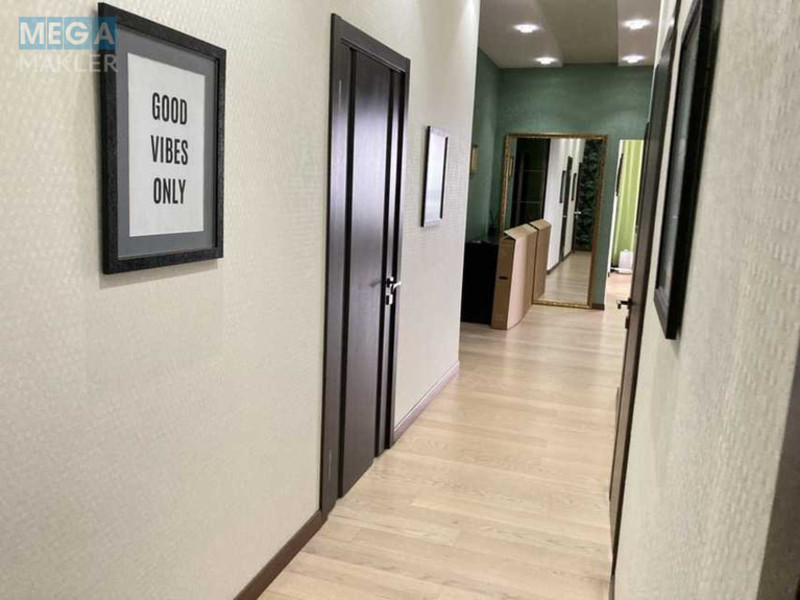 Оренда 4 кімнатні квартири, <a class="location-link" href="/kiev/" title="Недвижимость Київ">Київ</a>, <a class="location-link" href="/kiev/solomenskij/" title="Недвижимость Солом'янський район">Солом'янський р-н</a>, Генерала Шаповала вул., 2а (изображение 11)