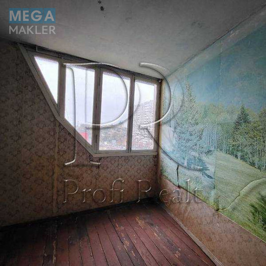 Продаж 3 кімнатної квартири (82/42/7), 5 пов. 10 пов. будинку, <a class="location-link" href="/kiev/" title="Недвижимость Київ">Київ</a>, <a class="location-link" href="/kiev/svyatoshinskij/" title="Недвижимость Святошинський район">Святошинський р-н</a>, Чорнобильська вулиця, 18 (изображение 4)