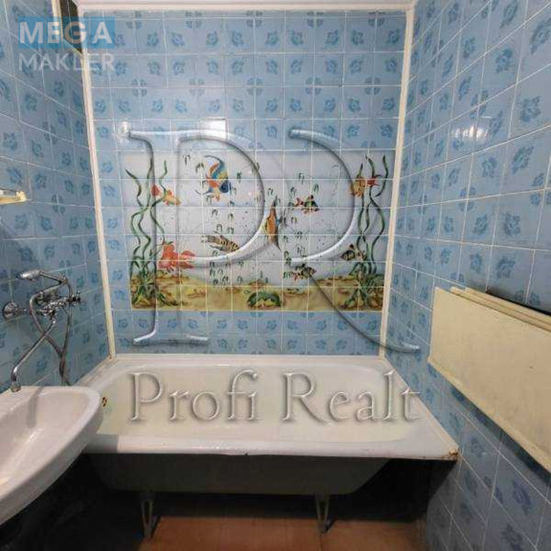 Продаж 3 кімнатної квартири (82/42/7), 5 пов. 10 пов. будинку, <a class="location-link" href="/kiev/" title="Недвижимость Київ">Київ</a>, <a class="location-link" href="/kiev/svyatoshinskij/" title="Недвижимость Святошинський район">Святошинський р-н</a>, Чорнобильська вулиця, 18 (изображение 9)