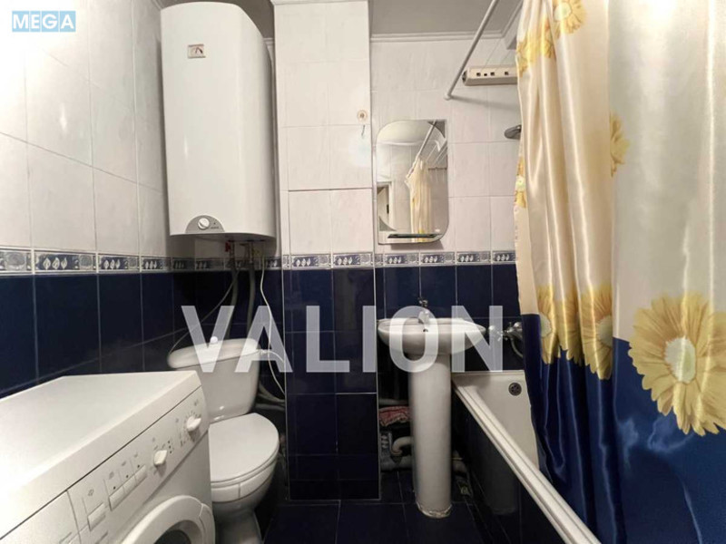 Продаж 2 кімнатної квартири (44/28/7,8), 1 пов. 5 пов. будинку, <a class="location-link" href="/kiev/" title="Недвижимость Київ">Київ</a>, <a class="location-link" href="/kiev/goloseevskij/" title="Недвижимость Голосіївський район">Голосіївський р-н</a>, Пироговский шлях ул., 44 (изображение 9)