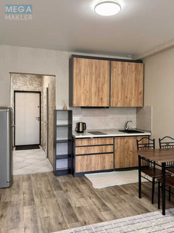 Оренда 1 кімнатної квартири, <a class="location-link" href="/kiev/" title="Недвижимость Київ">Київ</a>, <a class="location-link" href="/kiev/solomenskij/" title="Недвижимость Солом'янський район">Солом'янський р-н</a>, Михайла Максимовича вул., 24б (изображение 7)