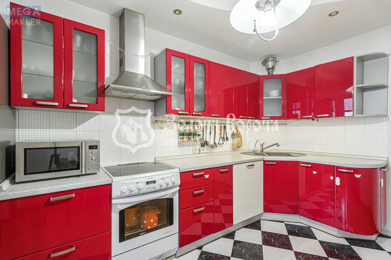 Продаж 2 кімнатної квартири (74/35/13,5), 13 пов. 15 пов. будинку, <a class="location-link" href="/kiev/" title="Недвижимость Київ">Київ</a>, <a class="location-link" href="/kiev/solomenskij/" title="Недвижимость Солом'янський район">Солом'янський р-н</a>, Смілянська вул., 10/31 (изображение 2)