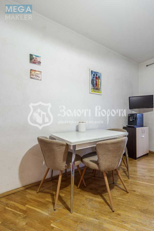 Продаж 2 кімнатної квартири (74/35/13,5), 13 пов. 15 пов. будинку, <a class="location-link" href="/kiev/" title="Недвижимость Київ">Київ</a>, <a class="location-link" href="/kiev/solomenskij/" title="Недвижимость Солом'янський район">Солом'янський р-н</a>, Смілянська вул., 10/31 (изображение 6)