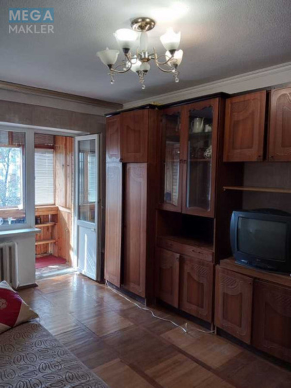 Оренда 2 кімнатної квартири, <a class="location-link" href="/kiev/" title="Недвижимость Київ">Київ</a>, <a class="location-link" href="/kiev/dneprovskij/" title="Недвижимость Дніпровський район">Дніпровський р-н</a>, Запорожця вул., 11 (изображение 4)