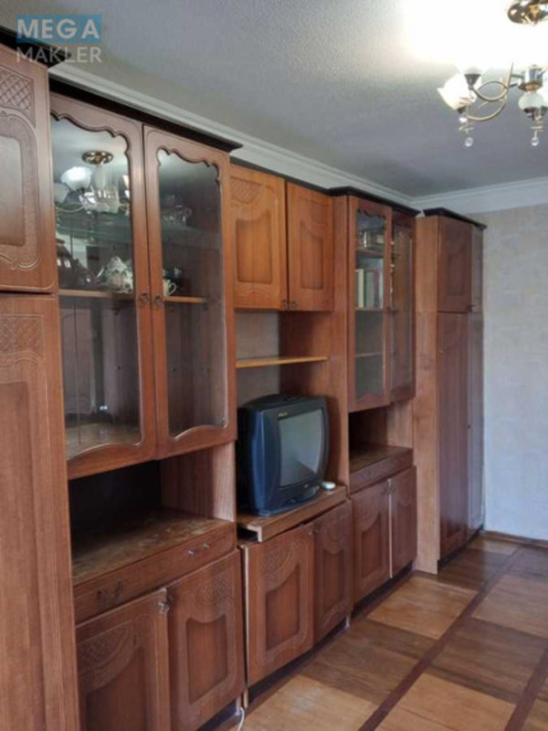 Оренда 2 кімнатної квартири, <a class="location-link" href="/kiev/" title="Недвижимость Київ">Київ</a>, <a class="location-link" href="/kiev/dneprovskij/" title="Недвижимость Дніпровський район">Дніпровський р-н</a>, Запорожця вул., 11 (изображение 8)