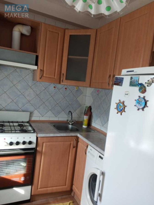 Оренда 2 кімнатної квартири, <a class="location-link" href="/kiev/" title="Недвижимость Київ">Київ</a>, <a class="location-link" href="/kiev/dneprovskij/" title="Недвижимость Дніпровський район">Дніпровський р-н</a>, Запорожця вул., 11 (изображение 16)