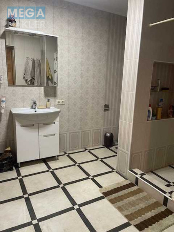 Продаж дома, 2&nbsp;поверху, 210&nbsp;кв.м, 8&nbsp;кімнат, ділянка 62&nbsp;сотки, <a class="location-link" href="/evminka/" title="Недвижимость Євминка">Євминка</a>, 1 мая, 47 (изображение 15)