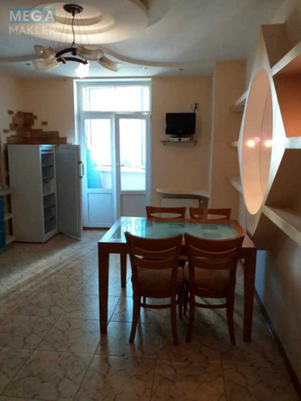 Продаж 3 кімнатної квартири (125/85/23), 7 пов. 9 пов. будинку, <a class="location-link" href="/kiev/" title="Недвижимость Київ">Київ</a>, <a class="location-link" href="/kiev/dneprovskij/" title="Недвижимость Дніпровський район">Дніпровський р-н</a>, Раисы Окипной ул., 4 (изображение 2)