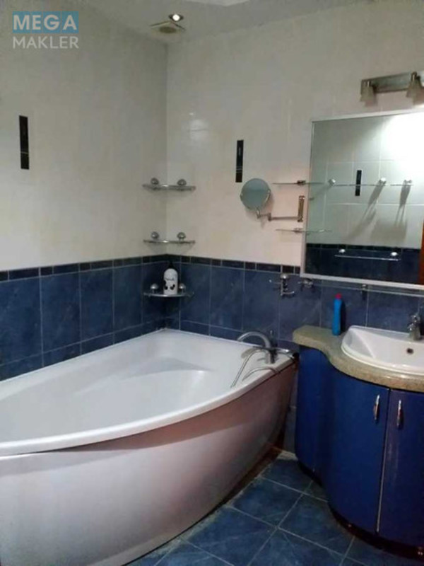 Продаж 3 кімнатної квартири (125/85/23), 7 пов. 9 пов. будинку, <a class="location-link" href="/kiev/" title="Недвижимость Київ">Київ</a>, <a class="location-link" href="/kiev/dneprovskij/" title="Недвижимость Дніпровський район">Дніпровський р-н</a>, Раисы Окипной ул., 4 (изображение 7)