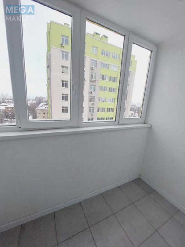 Продаж 2 кімнатної квартири (70/36/12), 12 пов. 16 пов. будинку, <a class="location-link" href="/kiev/" title="Недвижимость Київ">Київ</a>, <a class="location-link" href="/kiev/solomenskij/" title="Недвижимость Солом'янський район">Солом'янський р-н</a>, Академика Каблукова ул., 21 (изображение 12)