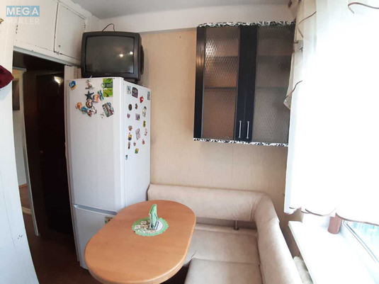 Оренда 1 кімнатної квартири, <a class="location-link" href="/kiev/" title="Недвижимость Київ">Київ</a>, <a class="location-link" href="/kiev/dneprovskij/" title="Недвижимость Дніпровський район">Дніпровський р-н</a>, Карбышева Генерала ул., 18А (изображение 11)