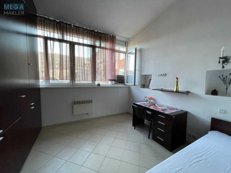 Оренда 2 кімнатної квартири, <a class="location-link" href="/kiev/" title="Недвижимость Київ">Київ</a>, <a class="location-link" href="/kiev/shevchenkovskij/" title="Недвижимость Шевченківський район">Шевченківський р-н</a>, Жилянська вул., 118 (изображение 10)