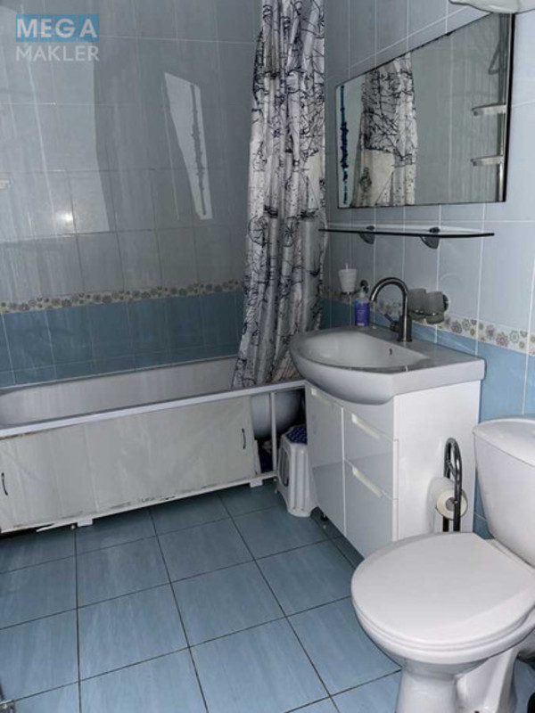 Продаж 2 кімнатної квартири (74/36/12), 9 пов. 25 пов. будинку, <a class="location-link" href="/kiev/" title="Недвижимость Київ">Київ</a>, <a class="location-link" href="/kiev/svyatoshinskij/" title="Недвижимость Святошинський район">Святошинський р-н</a>, Осіння вул., 33 (изображение 5)