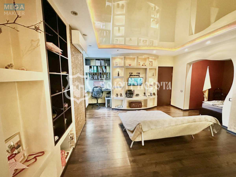 Продаж 2 кімнатної квартири (67,2/10/52,7), 14 пов. 23 пов. будинку, <a class="location-link" href="/kiev/" title="Недвижимость Київ">Київ</a>, <a class="location-link" href="/kiev/svyatoshinskij/" title="Недвижимость Святошинський район">Святошинський р-н</a>, Кольцова бульв., 14к (изображение 8)