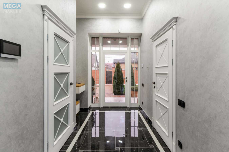 Продаж дома, 2&nbsp;поверху, 460&nbsp;кв.м, 4&nbsp;кімнати, ділянка 12&nbsp;соток, <a class="location-link" href="/petropavlovskaya-borshagovka/" title="Недвижимость Петропавлівська Борщагівка">Петропавлівська Борщагівка</a>, Харківська (изображение 24)