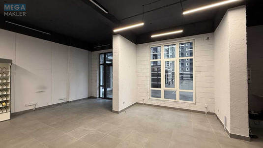 Оренда комерційної нерухомості, 56&nbsp;кв.м, <a class="location-link" href="/bucha/" title="Недвижимость Буча">Буча</a>, Лесі Українки, 3 (изображение 2)