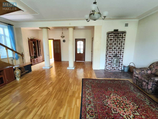 Продаж дома, 2&nbsp;поверху, 196&nbsp;кв.м, 4&nbsp;кімнати, ділянка 12&nbsp;соток, <a class="location-link" href="/revnoe-selo/" title="Недвижимость Ревне">Ревне</a>, Світанковий пров., 3 (изображение 7)