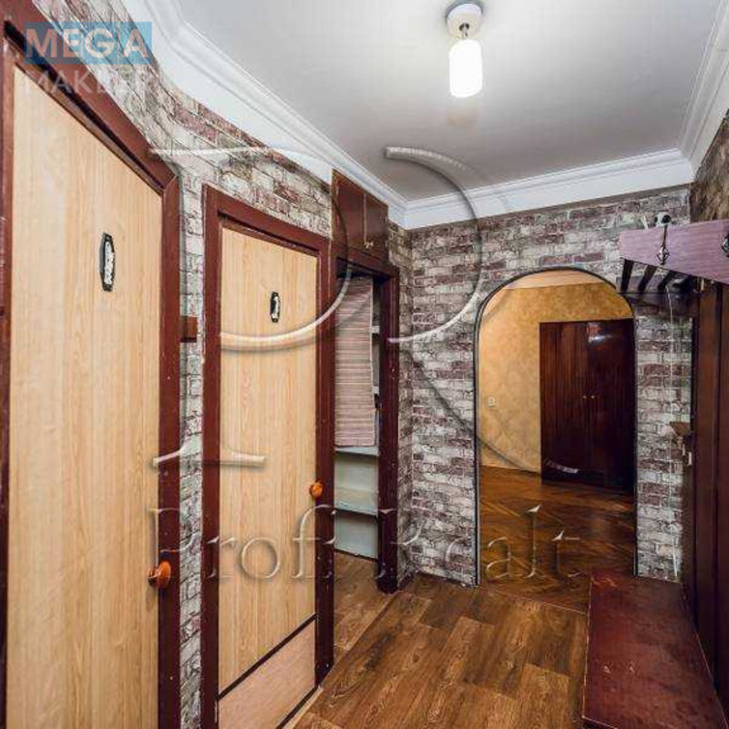 Продаж 2 кімнатної квартири (47/30/7), 2 пов. 5 пов. будинку, <a class="location-link" href="/kiev/" title="Недвижимость Київ">Київ</a>, <a class="location-link" href="/kiev/dneprovskij/" title="Недвижимость Дніпровський район">Дніпровський р-н</a>, Сєрова Валентина вулиця, 36 (изображение 9)