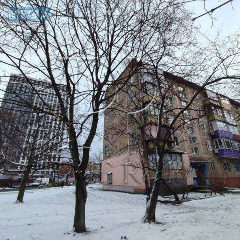 Продаж 2 кімнатної квартири (47/30/7), 2 пов. 5 пов. будинку, <a class="location-link" href="/kiev/" title="Недвижимость Київ">Київ</a>, <a class="location-link" href="/kiev/dneprovskij/" title="Недвижимость Дніпровський район">Дніпровський р-н</a>, Сєрова Валентина вулиця, 36 (изображение 19)