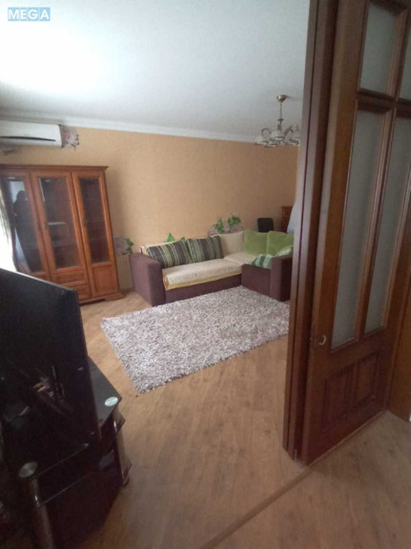 Оренда 2 кімнатної квартири, <a class="location-link" href="/kiev/" title="Недвижимость Київ">Київ</a>, <a class="location-link" href="/kiev/goloseevskij/" title="Недвижимость Голосіївський район">Голосіївський р-н</a>, Коломийський пров., 7а (изображение 8)