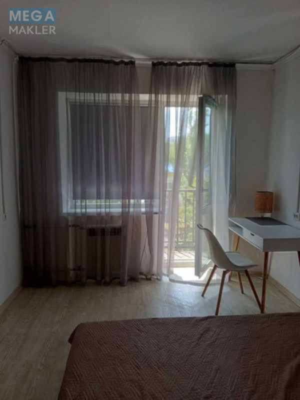 Оренда 1 кімнатної квартири, <a class="location-link" href="/kiev/" title="Недвижимость Київ">Київ</a>, <a class="location-link" href="/kiev/darnickij/" title="Недвижимость Дарницький район">Дарницький р-н</a>, Костянтина Заслонова вул., 9 (изображение 7)