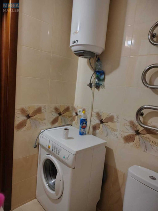 Оренда 1 кімнатної квартири, <a class="location-link" href="/kiev/" title="Недвижимость Київ">Київ</a>, <a class="location-link" href="/kiev/desnyanskij/" title="Недвижимость Деснянський район">Деснянський р-н</a>, Володимира Маяковського вул., 70 (изображение 5)