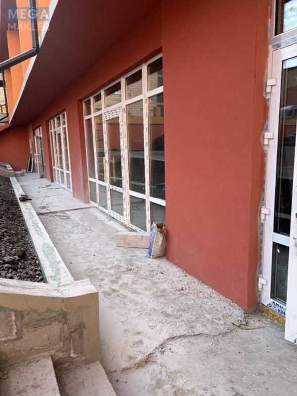 Продаж комерційної нерухомості, 42,40&nbsp;кв.м, под магазин, <a class="location-link" href="/kiev/" title="Недвижимость Київ">Київ</a>, <a class="location-link" href="/kiev/shevchenkovskij/" title="Недвижимость Шевченківський район">Шевченківський р-н</a>, Глубочицкая ул., 17 (изображение 6)