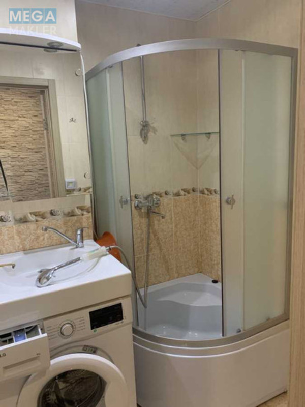 Оренда 2 кімнатної квартири, <a class="location-link" href="/kiev/" title="Недвижимость Київ">Київ</a>, <a class="location-link" href="/kiev/pecherskij/" title="Недвижимость Печерський район">Печерський р-н</a>, Михайла Бойчука вул., 13В (изображение 13)