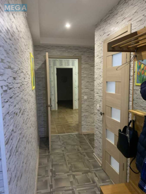 Оренда 2 кімнатної квартири, <a class="location-link" href="/kiev/" title="Недвижимость Київ">Київ</a>, <a class="location-link" href="/kiev/pecherskij/" title="Недвижимость Печерський район">Печерський р-н</a>, Михайла Бойчука вул., 13В (изображение 15)