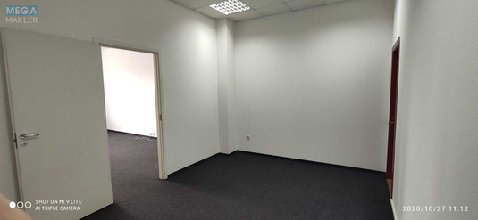 Оренда комерційної нерухомості, 36&nbsp;кв.м, под офис, <a class="location-link" href="/kiev/" title="Недвижимость Київ">Київ</a>, <a class="location-link" href="/kiev/podolskij/" title="Недвижимость Подільський район">Подільський р-н</a>, Викентия Хвойки ул., 18/14 (изображение 7)