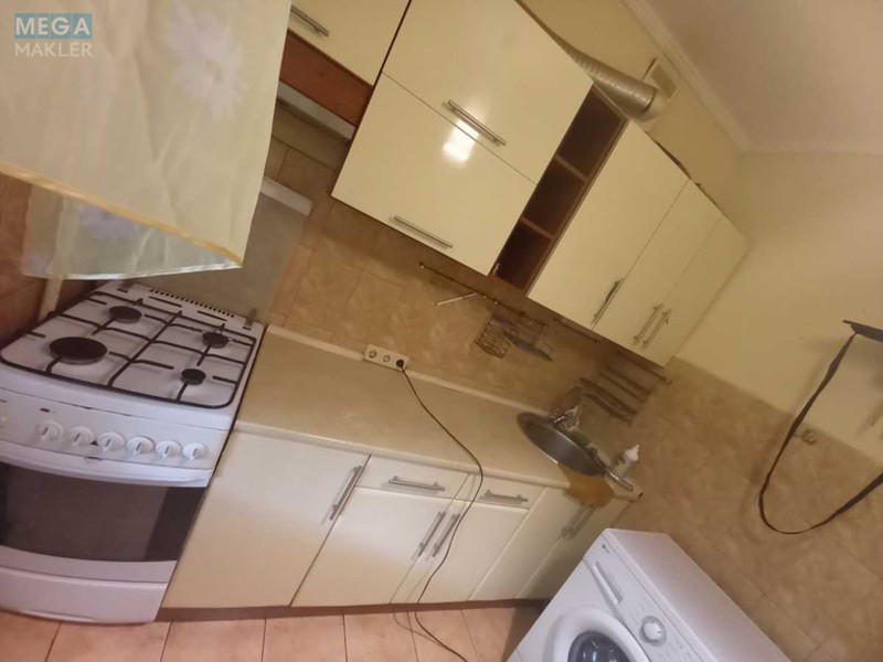 Оренда 2 кімнатної квартири, <a class="location-link" href="/kiev/" title="Недвижимость Київ">Київ</a>, <a class="location-link" href="/kiev/dneprovskij/" title="Недвижимость Дніпровський район">Дніпровський р-н</a>, Юрія Гагаріна просп., 3 (изображение 7)