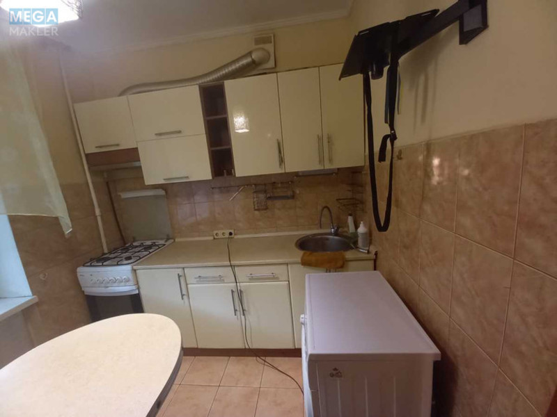 Оренда 2 кімнатної квартири, <a class="location-link" href="/kiev/" title="Недвижимость Київ">Київ</a>, <a class="location-link" href="/kiev/dneprovskij/" title="Недвижимость Дніпровський район">Дніпровський р-н</a>, Юрія Гагаріна просп., 3 (изображение 11)