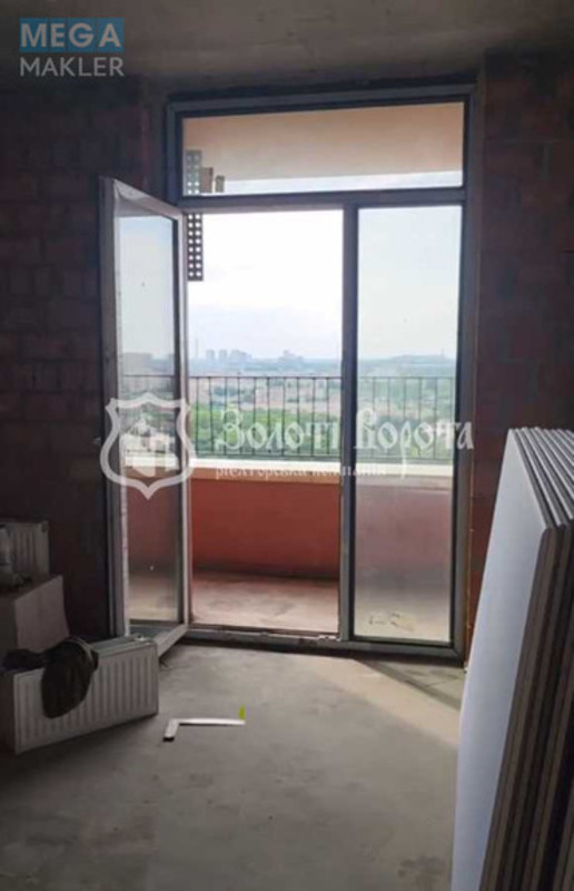 Продаж 3 кімнатної квартири (148/98,3/9,2), 17 пов. 18 пов. будинку, <a class="location-link" href="/kiev/" title="Недвижимость Київ">Київ</a>, <a class="location-link" href="/kiev/svyatoshinskij/" title="Недвижимость Святошинський район">Святошинський р-н</a>, Берестейський просп., 67 (изображение 4)