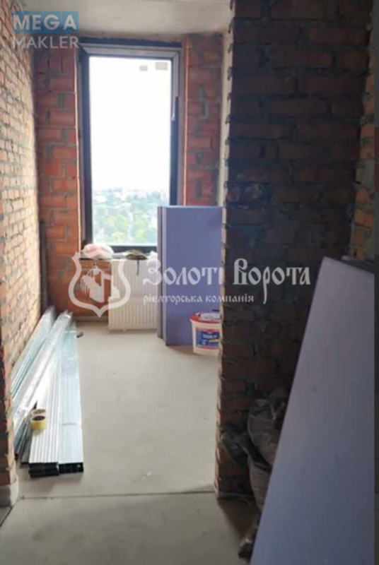 Продаж 3 кімнатної квартири (148/98,3/9,2), 17 пов. 18 пов. будинку, <a class="location-link" href="/kiev/" title="Недвижимость Київ">Київ</a>, <a class="location-link" href="/kiev/svyatoshinskij/" title="Недвижимость Святошинський район">Святошинський р-н</a>, Берестейський просп., 67 (изображение 5)