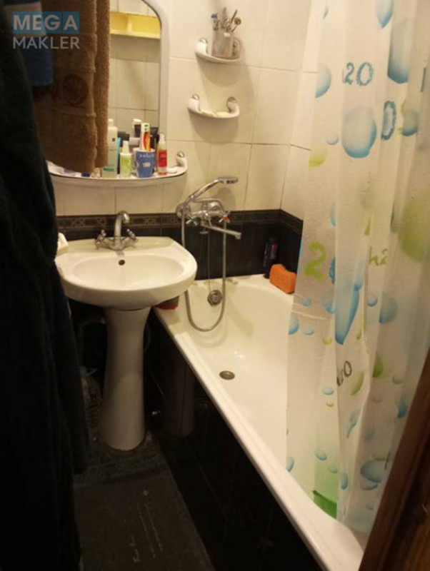 Оренда кімнати (підселення), <a class="location-link" href="/kiev/" title="Недвижимость Київ">Київ</a>, <a class="location-link" href="/kiev/shevchenkovskij/" title="Недвижимость Шевченківський район">Шевченківський р-н</a>, Академіка Туполєва вул., 22А (изображение 9)