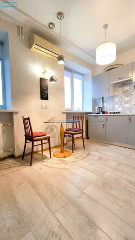 Продаж 1 кімнатної квартири (34/?/8), 9 пов. 9 пов. будинку, <a class="location-link" href="/dnepropetrovsk/" title="Недвижимость Дніпра">Дніпро</a>, Володимира Антоновича (изображение 5)