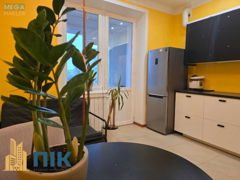 Продаж 4 кімнатної квартири (152/89/17), 2 пов. 10 пов. будинку, <a class="location-link" href="/kiev/" title="Недвижимость Київ">Київ</a>, <a class="location-link" href="/kiev/obolonskij/" title="Недвижимость Оболонський район">Оболонський р-н</a>, Героев Сталинграда просп., 8 (изображение 8)