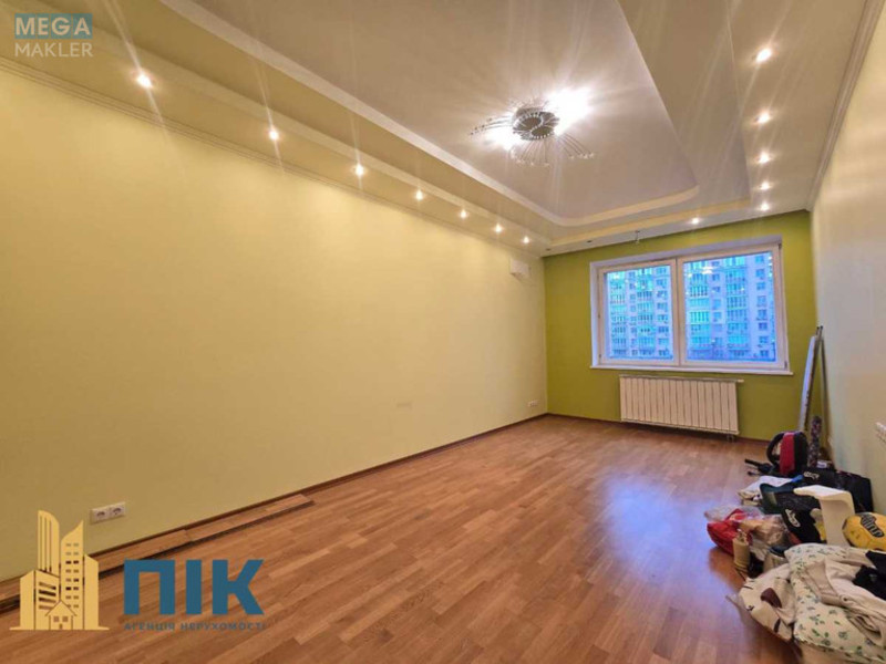 Продаж 4 кімнатної квартири (152/89/17), 2 пов. 10 пов. будинку, <a class="location-link" href="/kiev/" title="Недвижимость Київ">Київ</a>, <a class="location-link" href="/kiev/obolonskij/" title="Недвижимость Оболонський район">Оболонський р-н</a>, Героев Сталинграда просп., 8 (изображение 16)