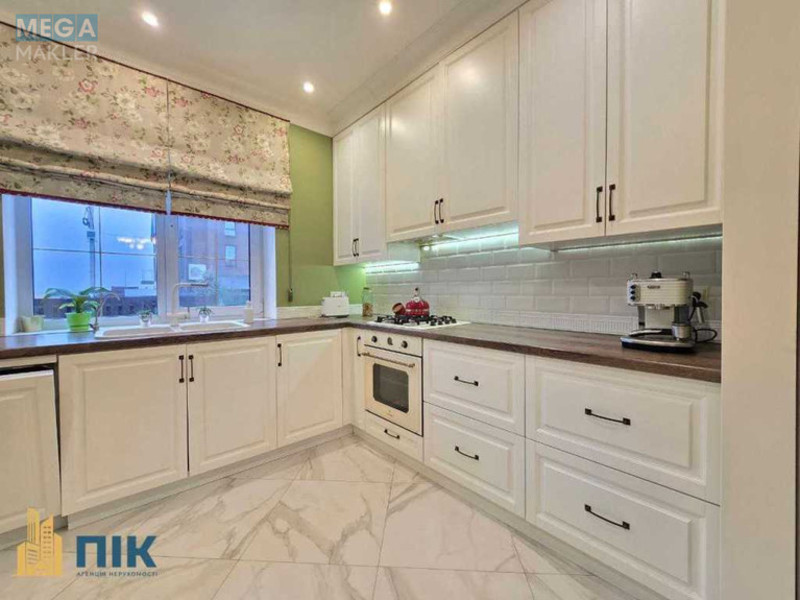 Продаж 7 кімнатної квартири (191/71/20), 1 пов. 2 пов. будинку, <a class="location-link" href="/sofievskaya-borshagovka/" title="Недвижимость Софіївська Борщагівка">Софіївська Борщагівка</a>, Радужная (изображение 3)