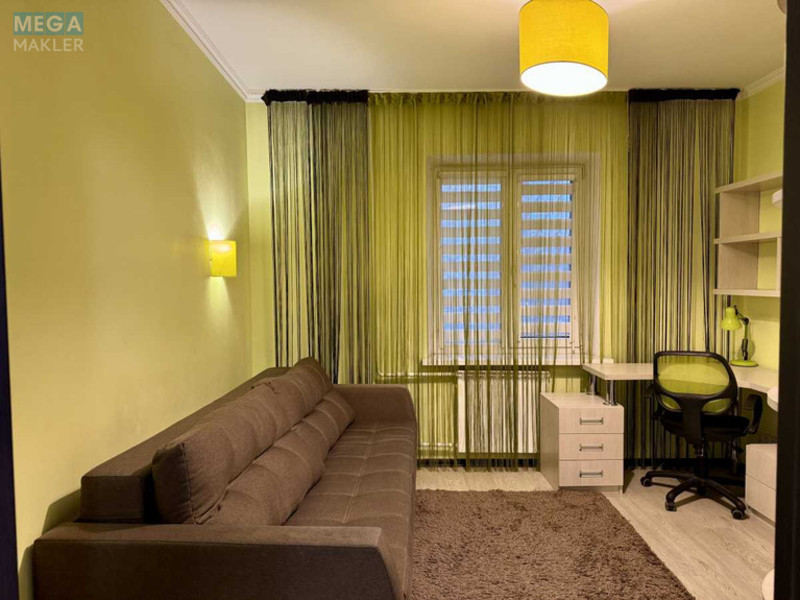 Продаж 3 кімнатної квартири (75/43/8), 3 пов. 13 пов. будинку, <a class="location-link" href="/kiev/" title="Недвижимость Київ">Київ</a>, <a class="location-link" href="/kiev/svyatoshinskij/" title="Недвижимость Святошинський район">Святошинський р-н</a>, Феодоры Пушиной ул., 49 (изображение 7)