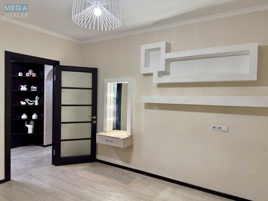 Продаж 3 кімнатної квартири (75/43/8), 3 пов. 13 пов. будинку, <a class="location-link" href="/kiev/" title="Недвижимость Київ">Київ</a>, <a class="location-link" href="/kiev/svyatoshinskij/" title="Недвижимость Святошинський район">Святошинський р-н</a>, Феодоры Пушиной ул., 49 (изображение 11)