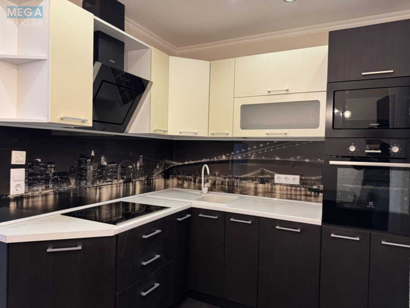 Продаж 3 кімнатної квартири (75/43/8), 3 пов. 13 пов. будинку, <a class="location-link" href="/kiev/" title="Недвижимость Київ">Київ</a>, <a class="location-link" href="/kiev/svyatoshinskij/" title="Недвижимость Святошинський район">Святошинський р-н</a>, Феодоры Пушиной ул., 49 (изображение 12)