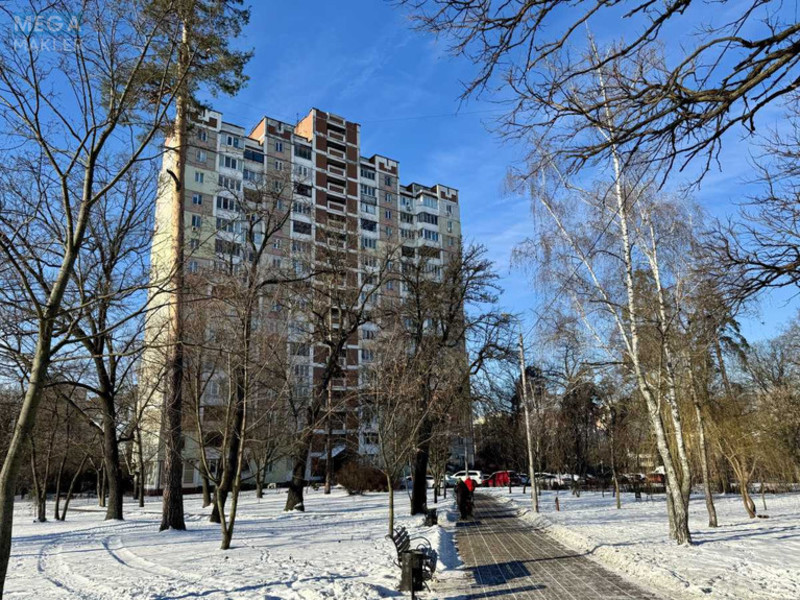 Продаж 3 кімнатної квартири (75/43/8), 3 пов. 13 пов. будинку, <a class="location-link" href="/kiev/" title="Недвижимость Київ">Київ</a>, <a class="location-link" href="/kiev/svyatoshinskij/" title="Недвижимость Святошинський район">Святошинський р-н</a>, Феодоры Пушиной ул., 49 (изображение 23)