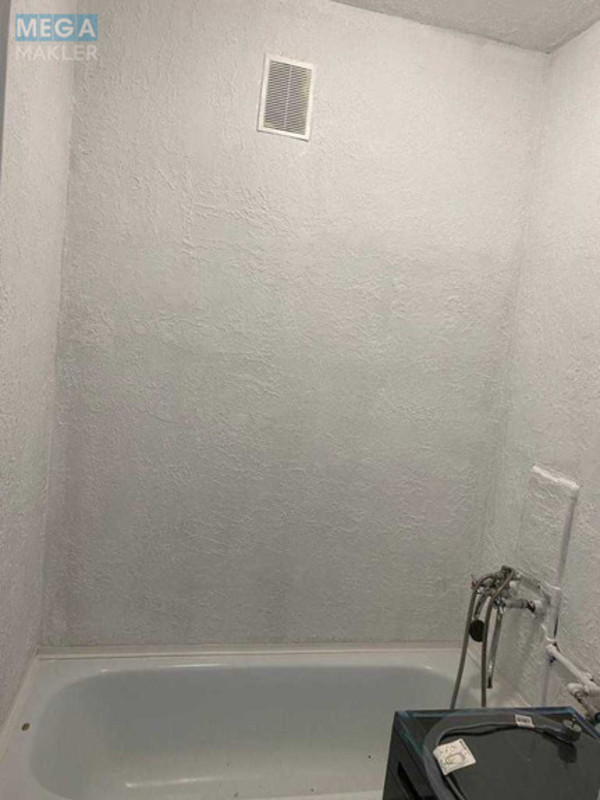 Продаж 3 кімнатної квартири (61/41/10), 1 пов. 2 пов. будинку, <a class="location-link" href="/rudnya-selo-kv/" title="Недвижимость Рудня">Рудня</a>, Віталія Шевченка, 11 (изображение 9)