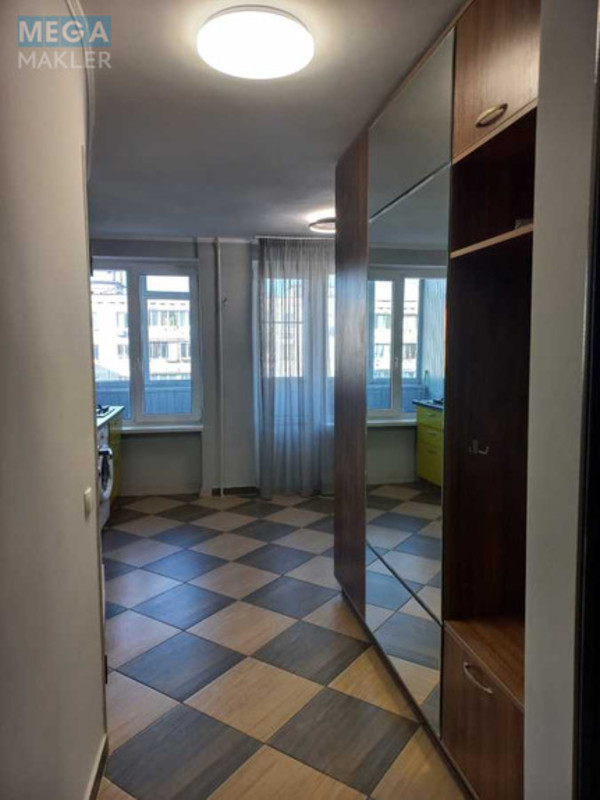 Продаж 1 кімнатної квартири (22/14/6), 8 пов. 9 пов. будинку, <a class="location-link" href="/kiev/" title="Недвижимость Київ">Київ</a>, <a class="location-link" href="/kiev/dneprovskij/" title="Недвижимость Дніпровський район">Дніпровський р-н</a>, Березняківська вул., 22б (изображение 4)