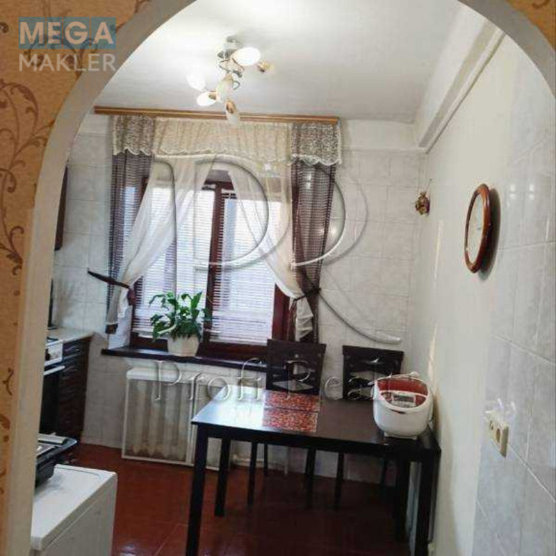 Продаж 1 кімнатної квартири (41/19/9), 1 пов. 9 пов. будинку, <a class="location-link" href="/kiev/" title="Недвижимость Київ">Київ</a>, <a class="location-link" href="/kiev/obolonskij/" title="Недвижимость Оболонський район">Оболонський р-н</a>, Богатирська вулиця, 2 (изображение 3)