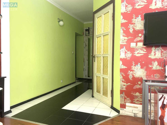 Оренда 1 кімнатної квартири, <a class="location-link" href="/kiev/" title="Недвижимость Київ">Київ</a>, <a class="location-link" href="/kiev/podolskij/" title="Недвижимость Подільський район">Подільський р-н</a>, Сковороди вул., 3 (изображение 9)